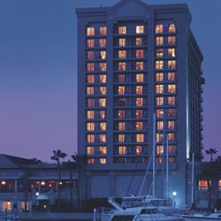 The Ritz-Carlton Marina Del Rey 4